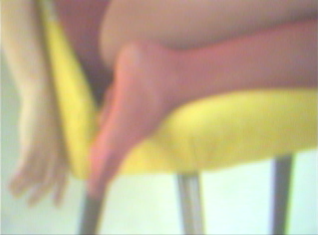 lisalurati_redsocksyellowchair__videoscreenshot_3_2016